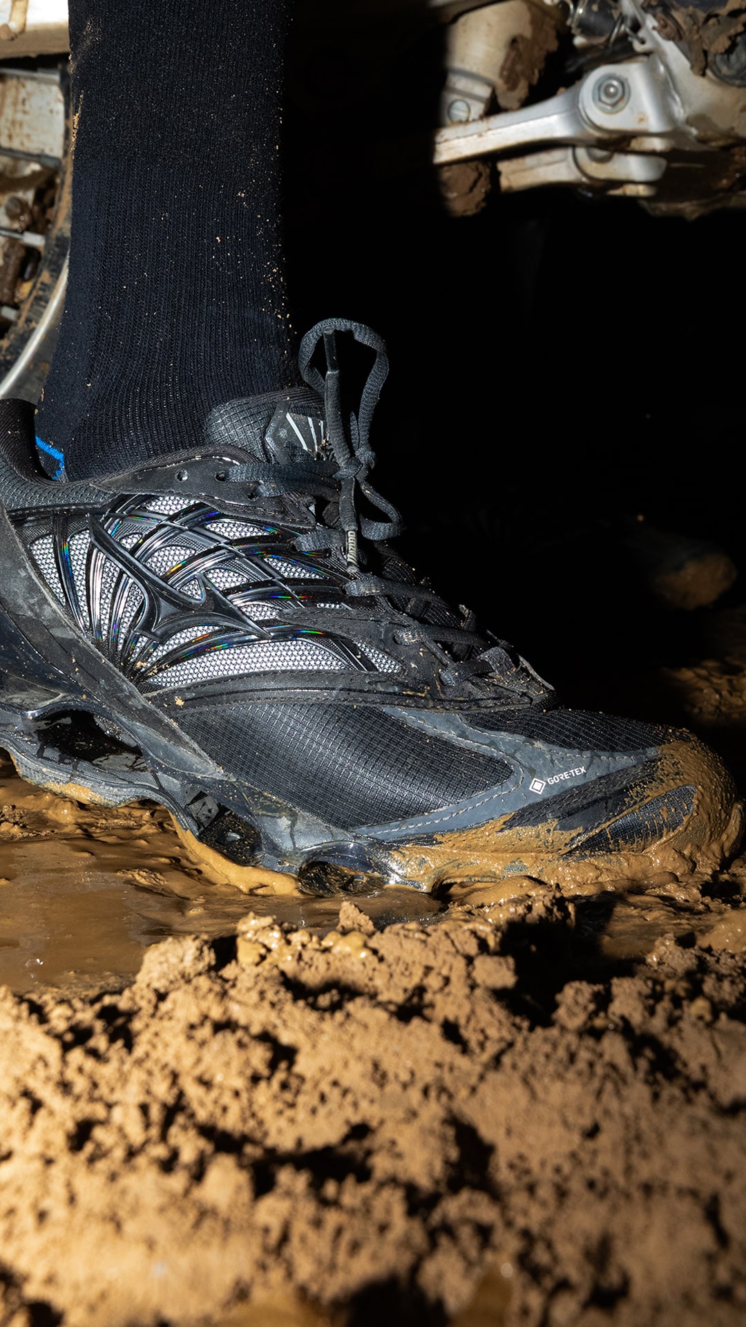 mizuno/ミズノ　WAVE PROPHECY LS GTX　ウェーブプロフェシーLSゴアテックス　スニーカー　防水　メンズ　レディース BLACK 23.5cm