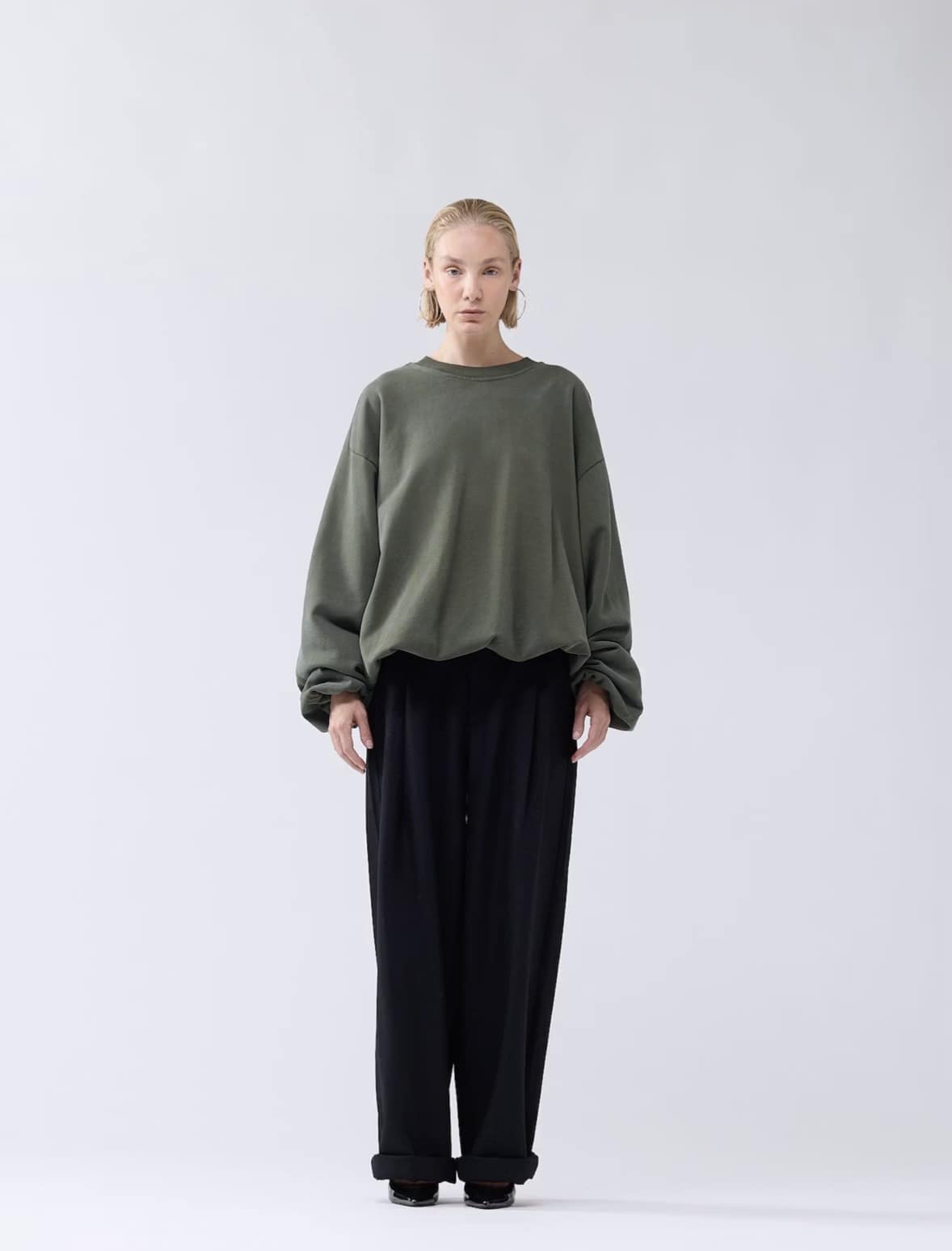 New Amsterdam Surf Association/ニューアムステルダムサーフアソシエーション/INFLATABLE CREWNECK OLIVE スウェット　トレーナー OLIVE M