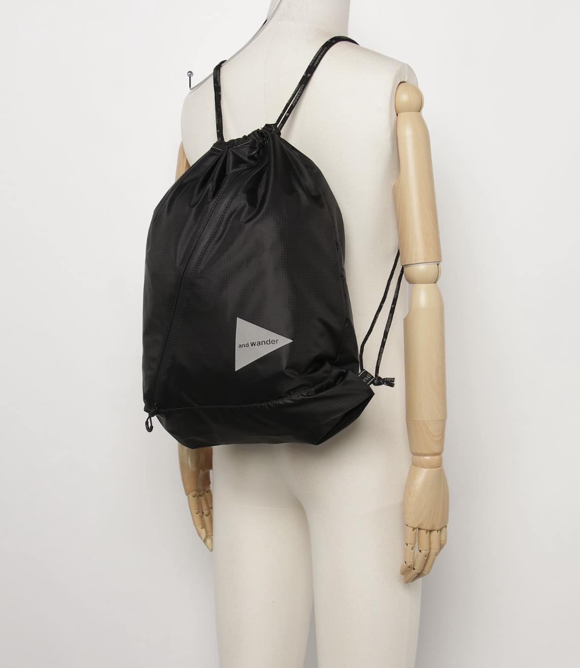 and wander/アンドワンダー/crispy rip drawstrung bag ドローストリングバッグ BLACK FREE