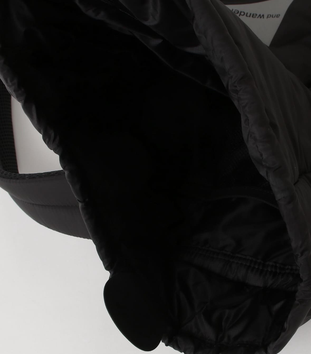 and wander/アンドワンダー/puffer mini ripstop daypack パファーミニリップストップデイパック ブラック FREE
