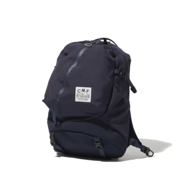 CMF OUTDOOR GARMENT/シーエムエフアウトドアガーメント/WEEKENDERZ SMOOTH NYLON リュック　バックパック NAVY FREE