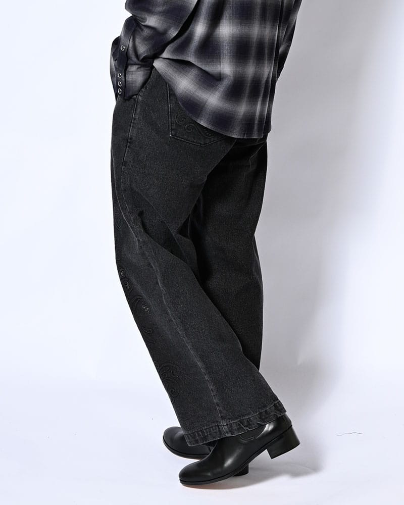 KOOI  EMBOSS DENIM PANTS -BLACK- BLACK 1