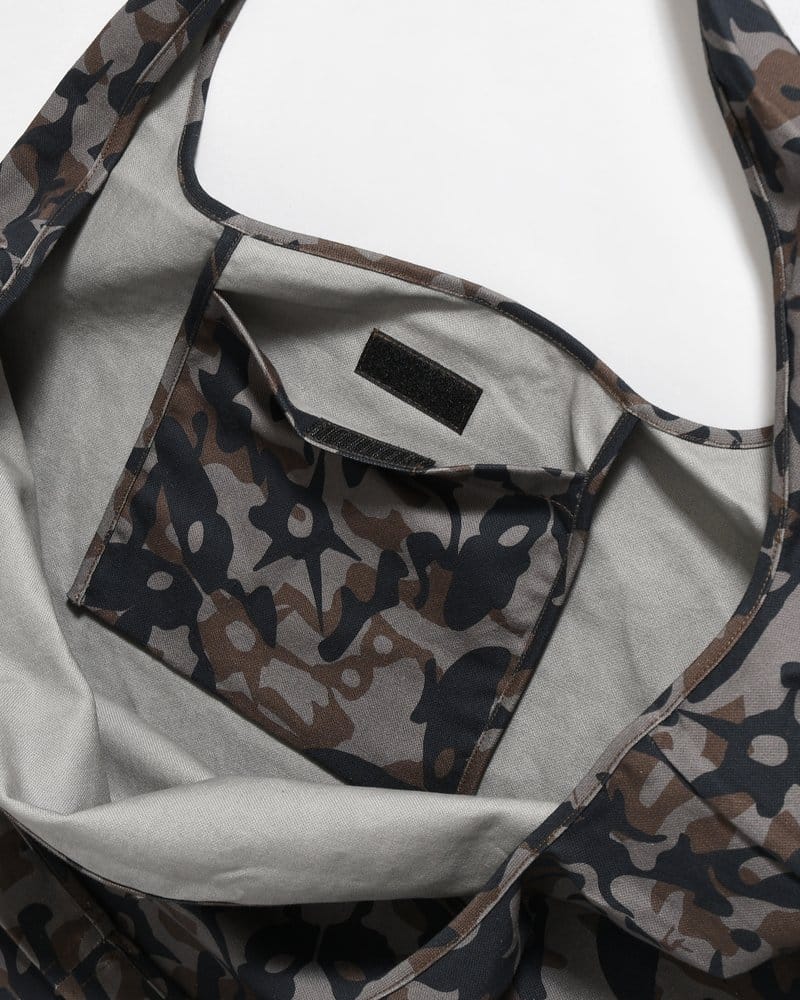Perks And Mini  ABC (ALIEN BUTTERFLY CAMO) TOTE BAG -ABC- ABC ONE SIZE