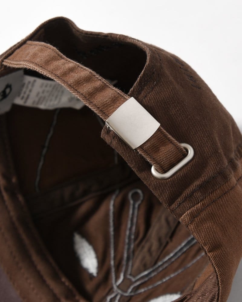 Perks And Mini  ALIEN BUTTERFLY TONAL BASEBALL CAP -BROWN- BROWN ONE SIZE