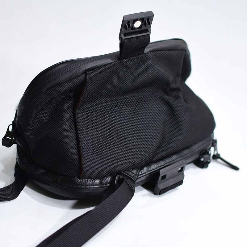 BROSKI AND SUPPLY  ADJUST MULTI WALLET SHOULDER BLACK ONE SIZE