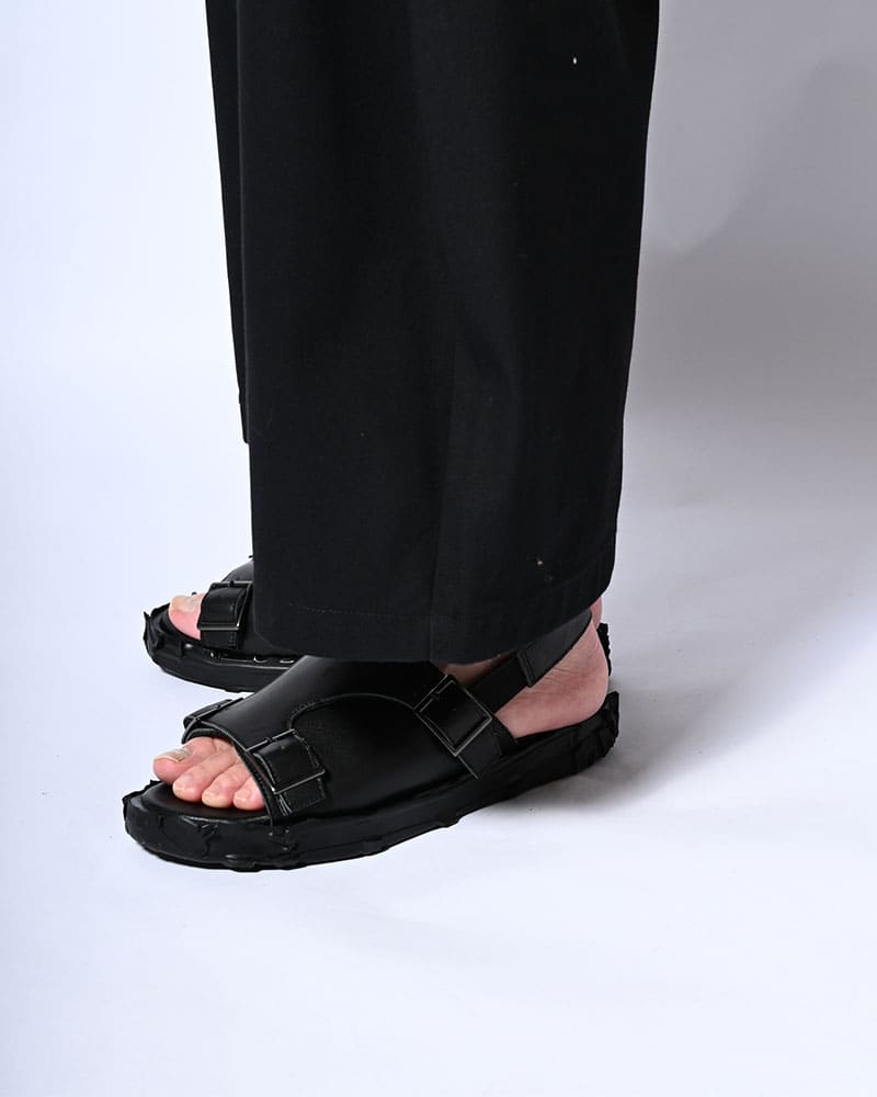 KOOI  X MONK LEATHER SANDAL -BLACK- BLACK 41