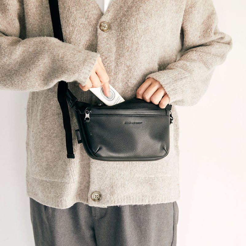 BROSKI AND SUPPLY  ARCH -BLACK- BLACK ONE SIZE
