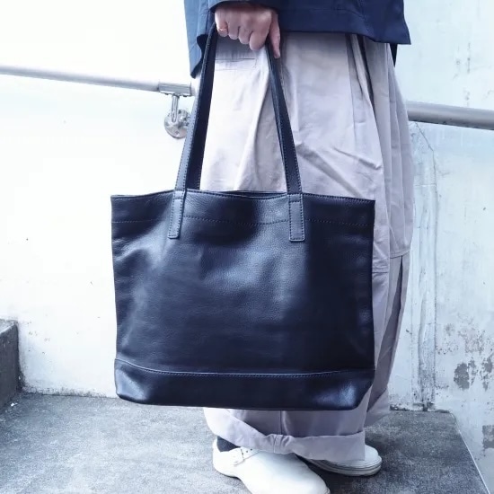 Sac noir トートバッグ