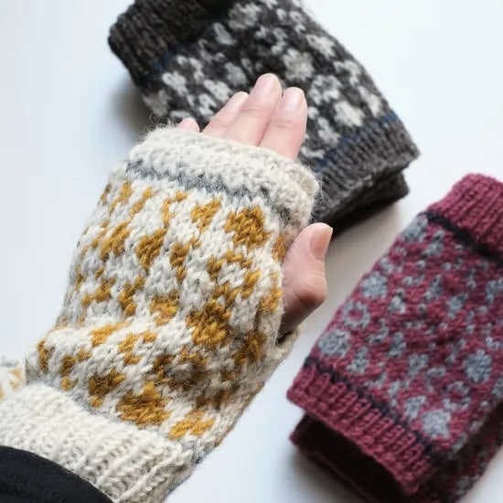 sisam ミチカケ リストウォーマー ホワイト