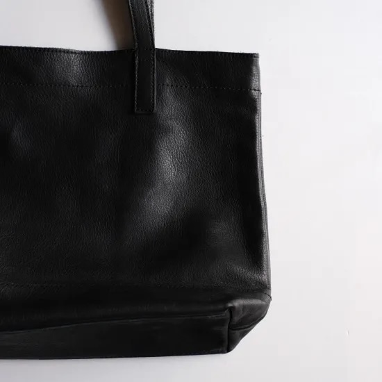 Sac noir トートバッグ