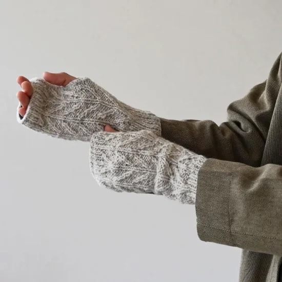 sisam コモレビ アームウォーマー レッド