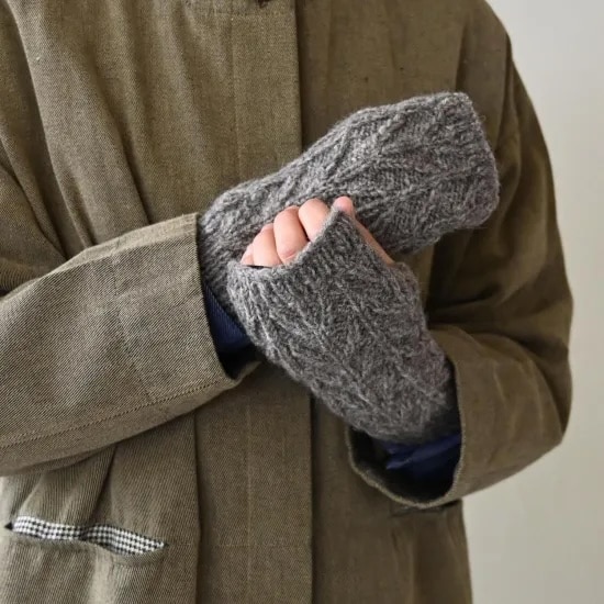 sisam コモレビ アームウォーマー レッド