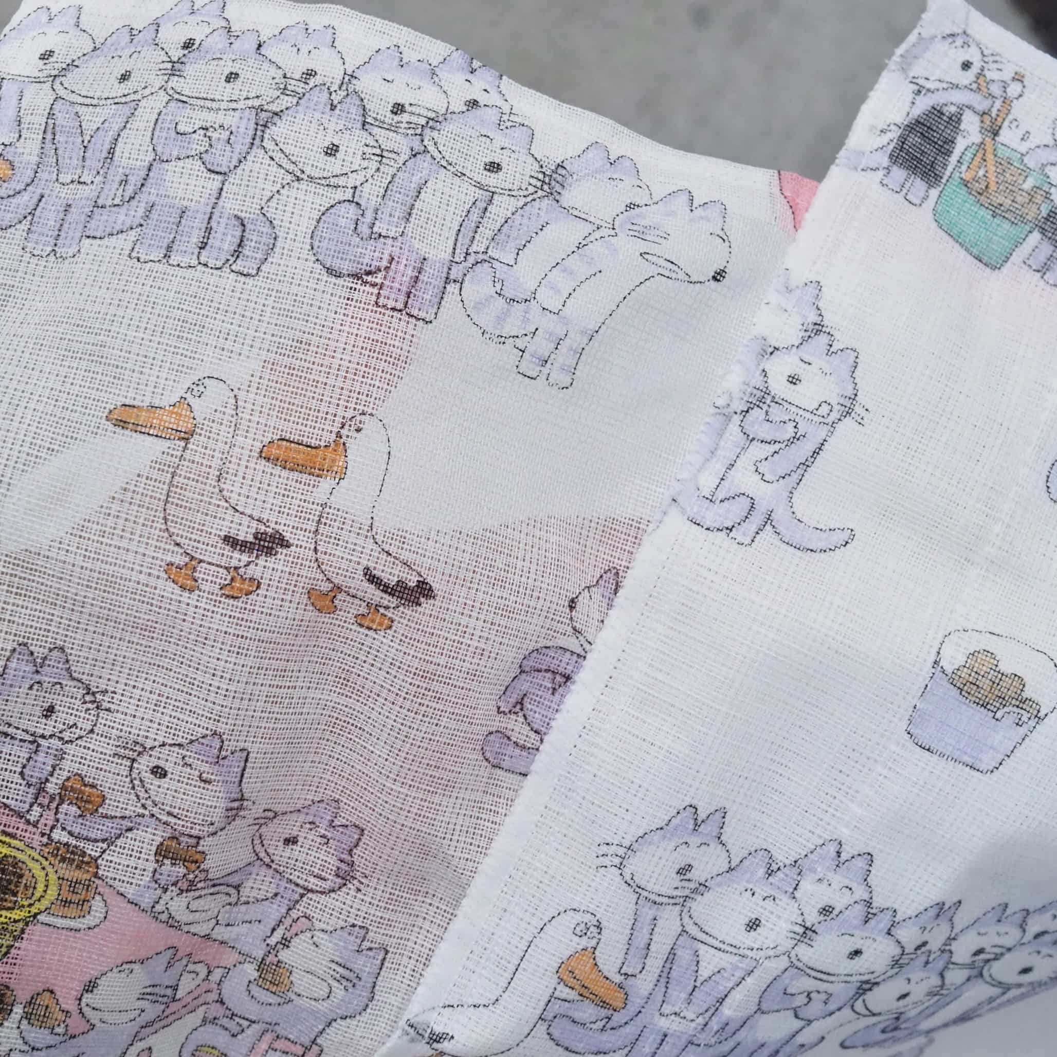 ＜比較＞左：花ふきん 右：かや織ふきん