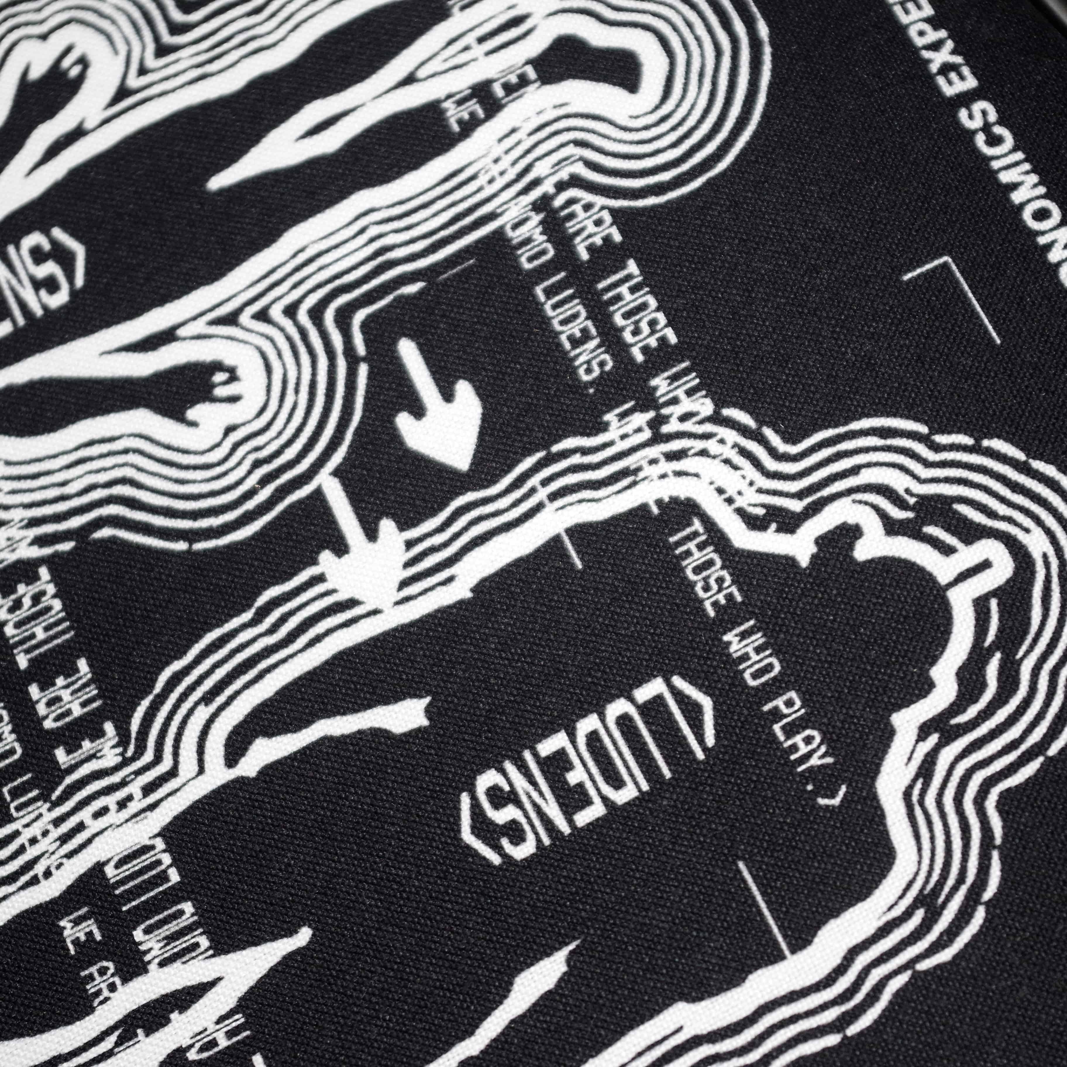 【STRAND STORE】HOME ECONOMICS EXPERIMENT×KOJIMA PRODUCTIONS　Stool "FROM SAPIENS TO LUDENS"