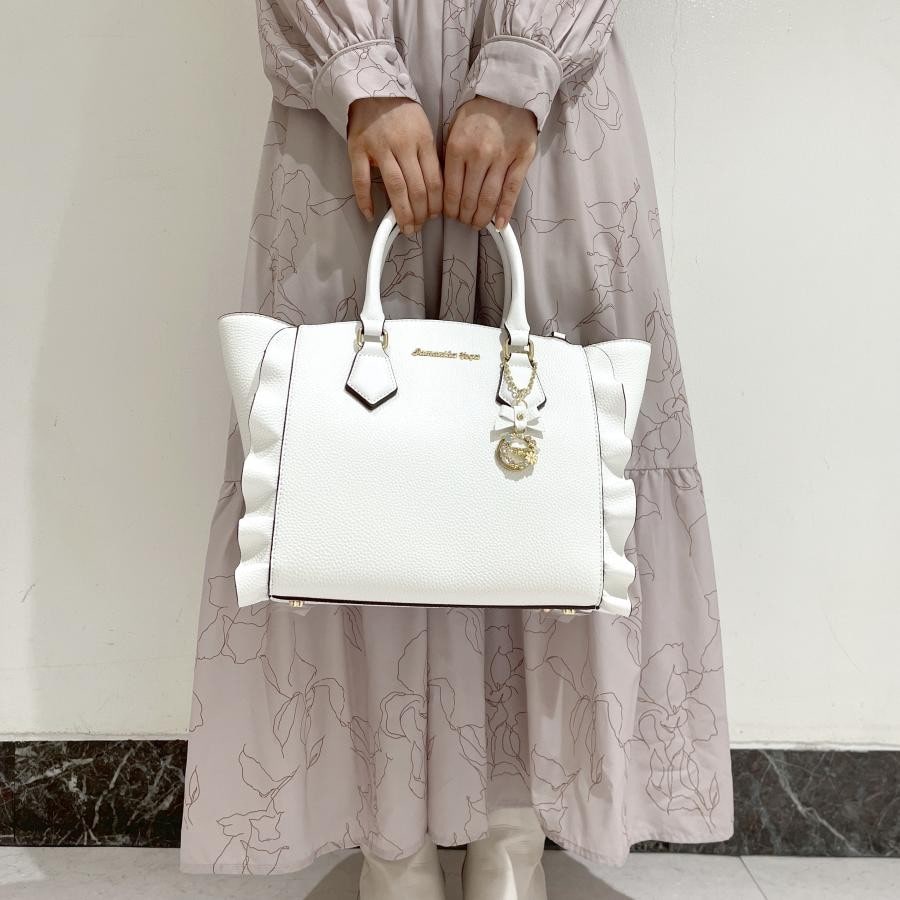 フラッター　【ホワイト】 ホワイト 0