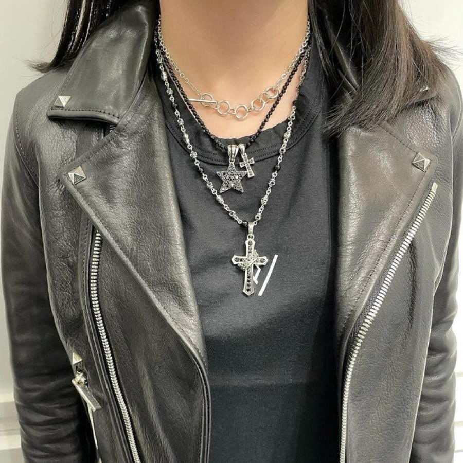 CROSS WITH CROWN/STONE ペンダント(BLACK)｜ JUSTIN DAVIS｜名古屋