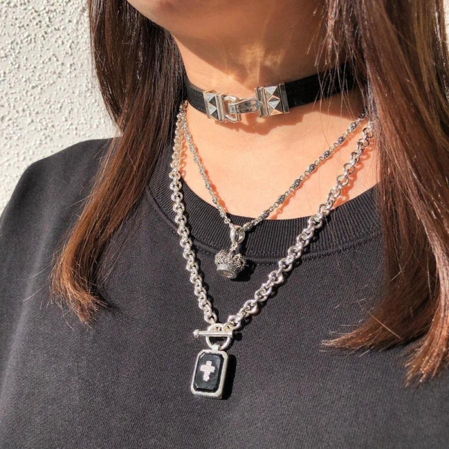 CROWN GLORY ペンダント BLACK