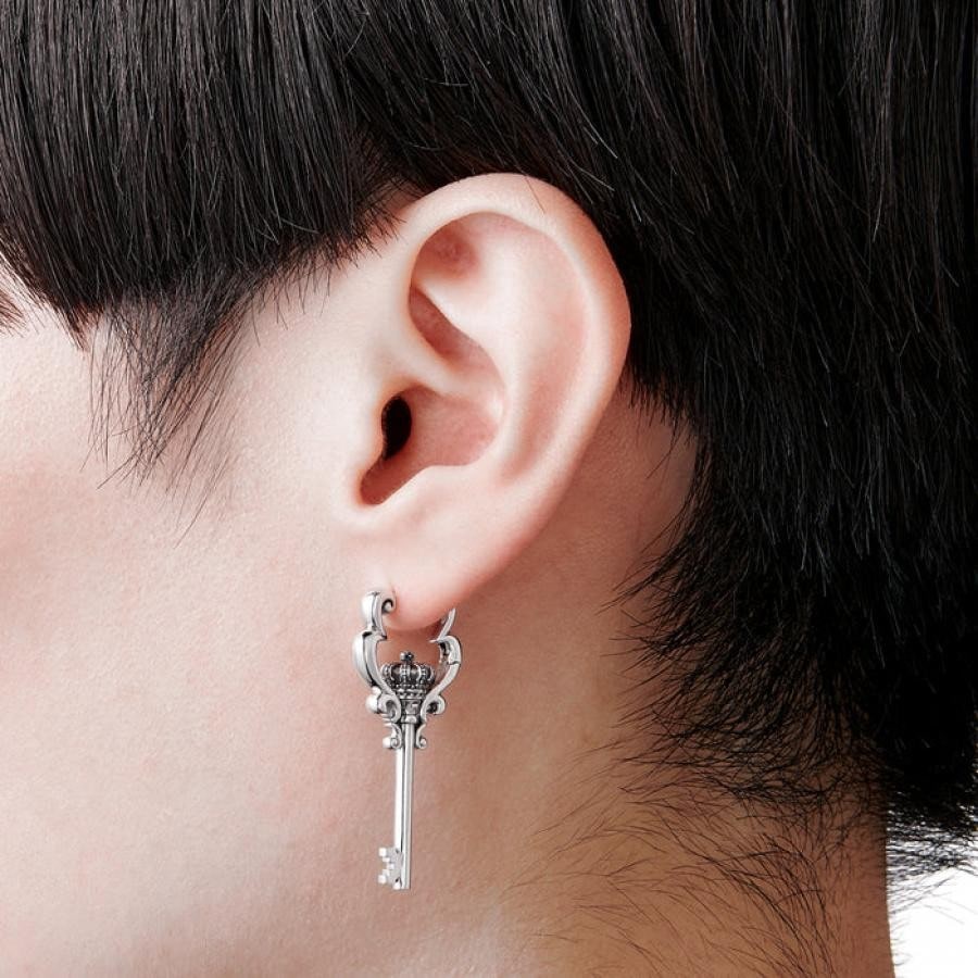 READY FOR LUCK ピアス GOLDFINISH