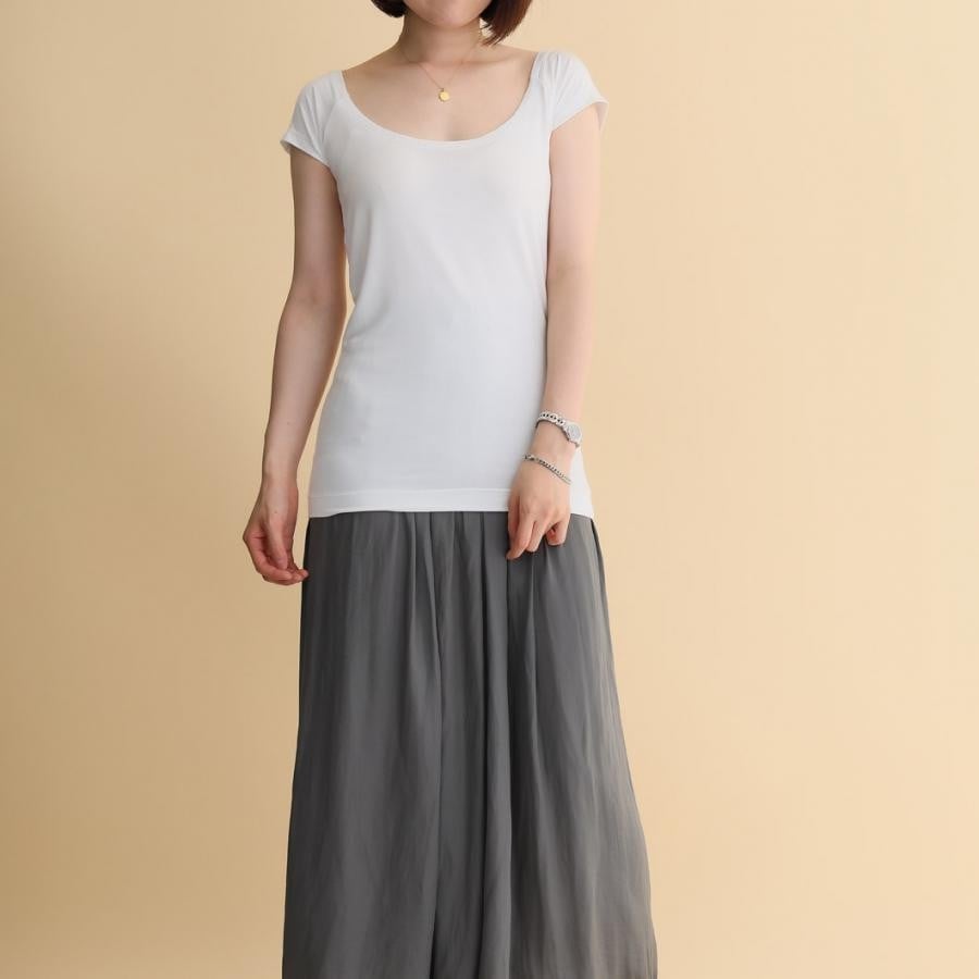 うるすべシリーズのTシャツ 黒 F