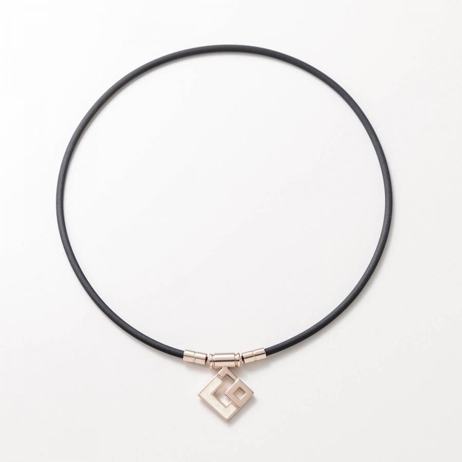 ◆Colantotte コラントッテ  コラントッテ TAO ネックレス スリム AURA mini GDWH Lサイズ ネックレス 磁気ネックレス 医療機器（医療機器認証番号 230AGBZX00077000） 首・肩の血行改善、首のコリ・肩コリに効く 国内正規品【送料無料 北海道/沖縄/離島を除く】 シャンパンゴールド×ホワイトラメ L