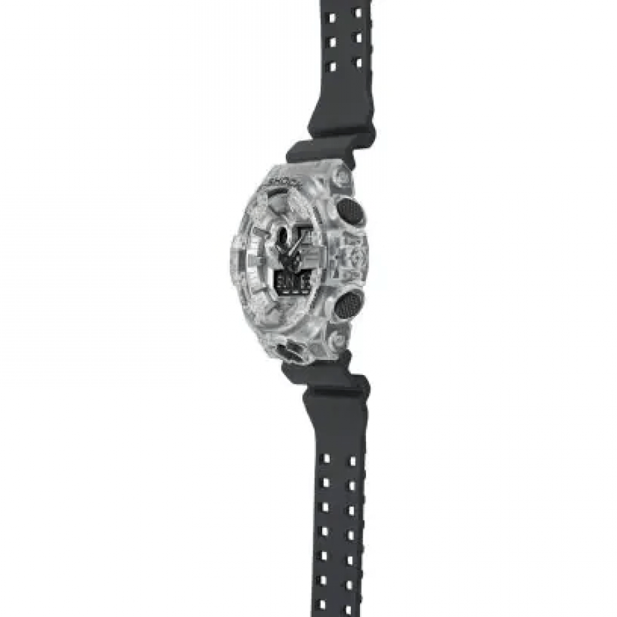 【新品】G-SHOCK GA-700CM-3ADR Gショック　デジタル　腕時計