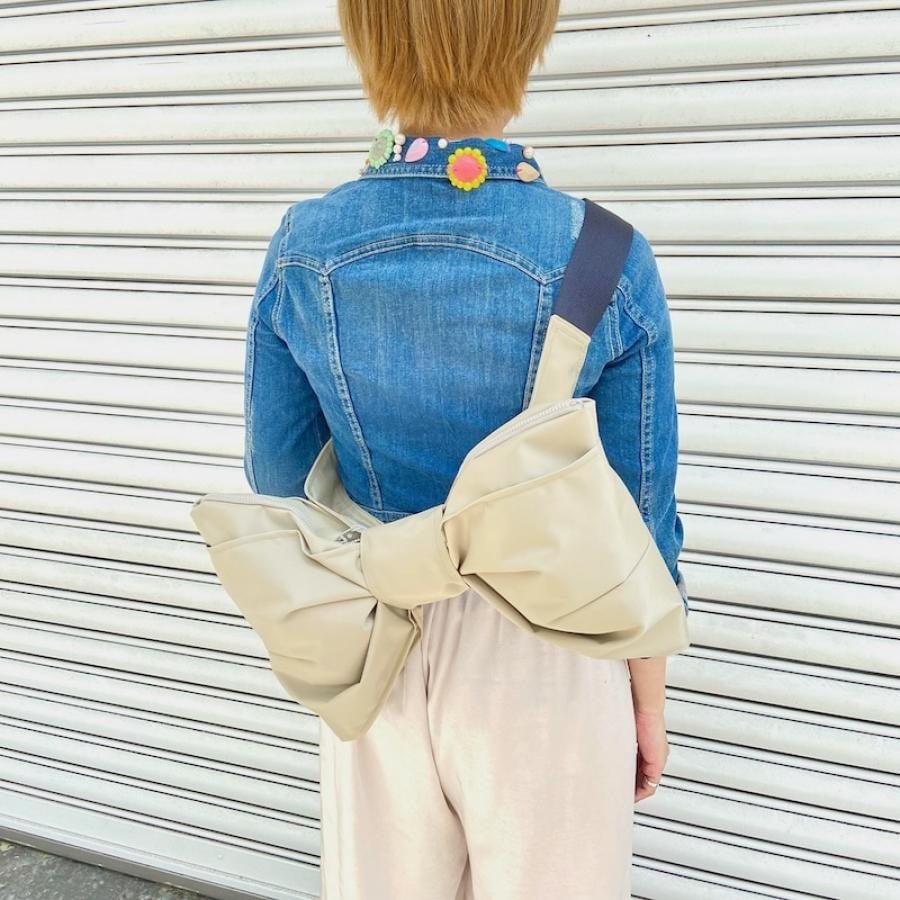 期間限定【 WHOWHAT 】リボンバッグ （ナイロン生地) ベージュ F