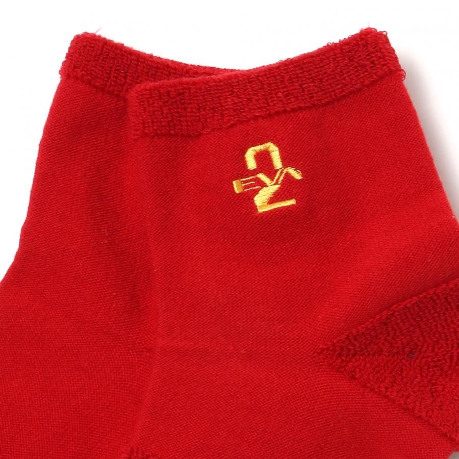 pile socks by 01u10 (RED(2号機)) RED（2号機） FREE(24-26ｃｍ)