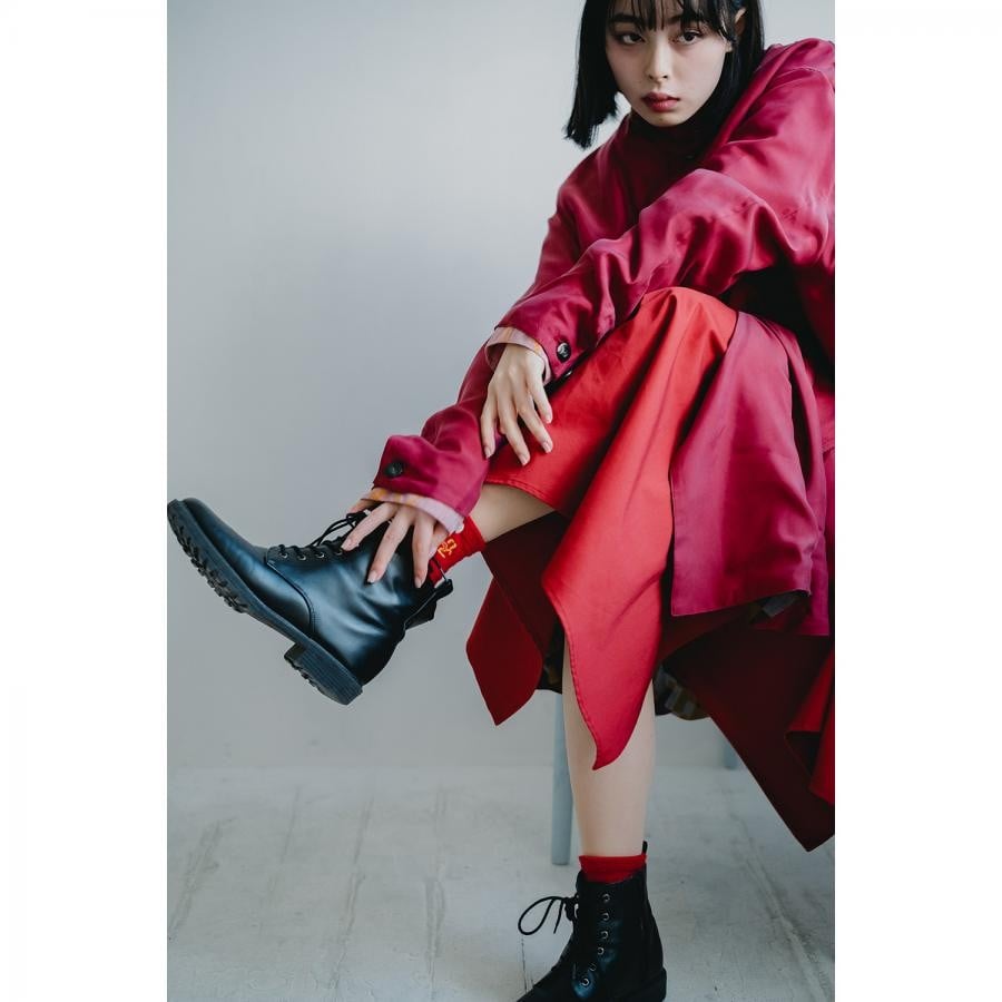 pile socks by 01u10 (RED(2号機)) RED（2号機） FREE(24-26ｃｍ)