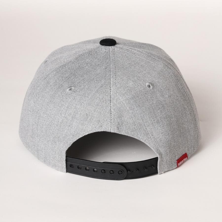 THE BEAST Embroidery Cap (GRAY×BLACK) GRAY×BLACK FREE