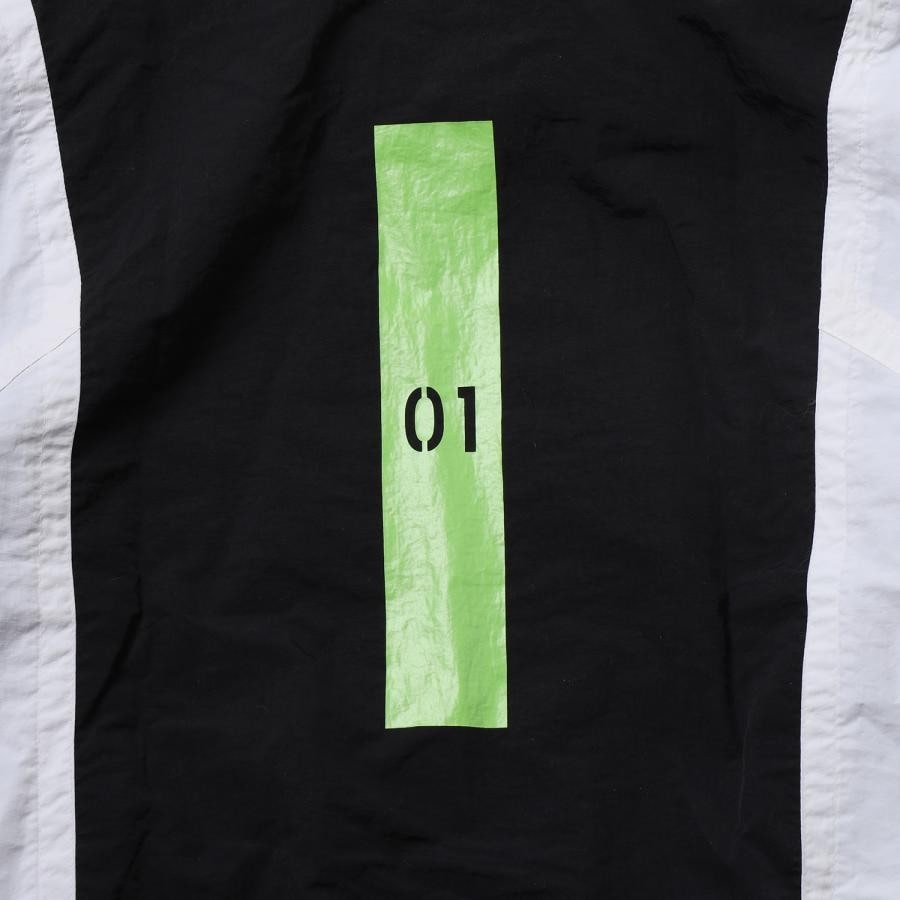 EVANGELION SWITCHING NYLON JACKET (ブラック×パープル×グリーン(01)) ブラック×パープル×グリーン（01） M