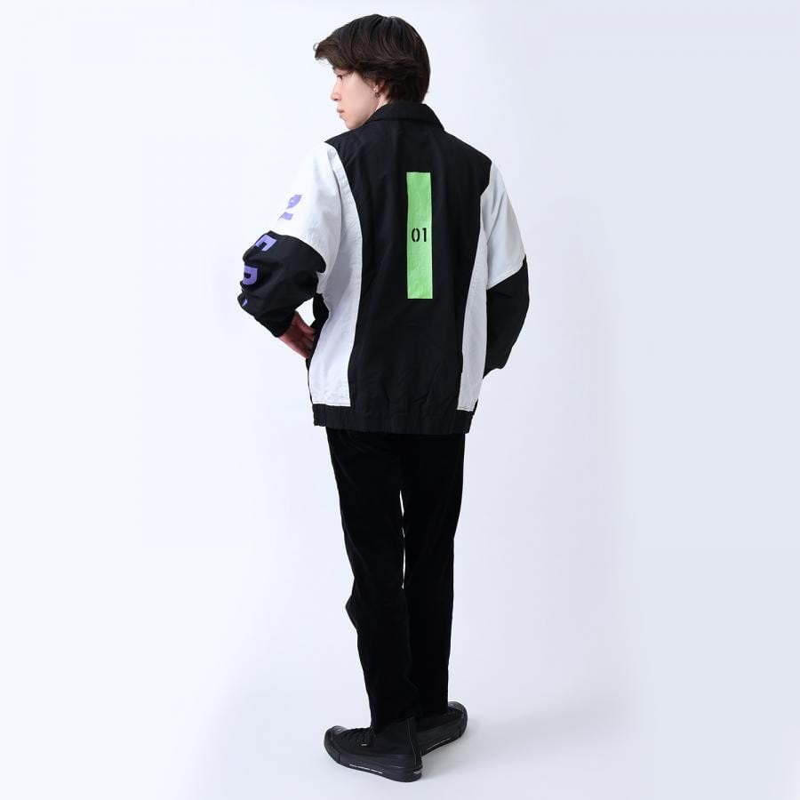 EVANGELION SWITCHING NYLON JACKET (ブラック×パープル×グリーン(01)) ブラック×パープル×グリーン（01） XL