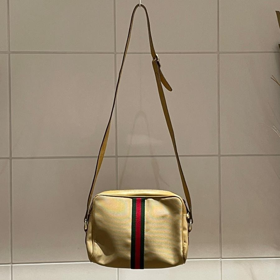vintage GUCCI〈ヴィンテージグッチ〉ショルダーバッグ