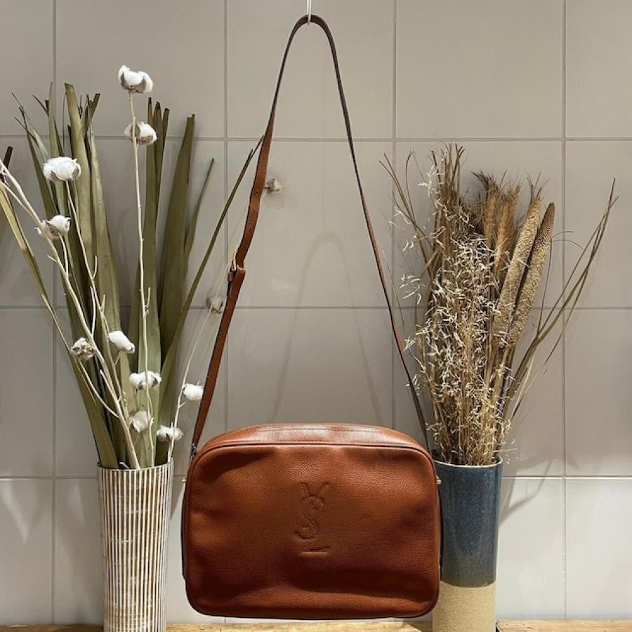 vintage YVES SAINT LAURENT(イヴ・サンローラン）ショルダーバッグ