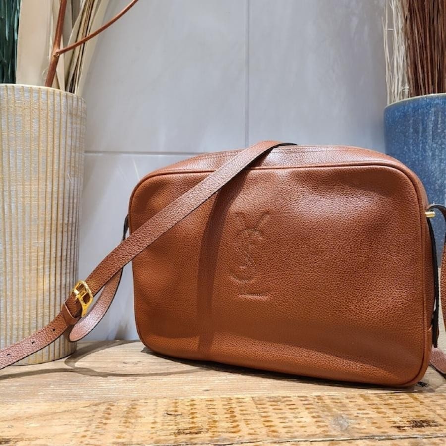 vintage YVES SAINT LAURENT(イヴ・サンローラン）ショルダーバッグ