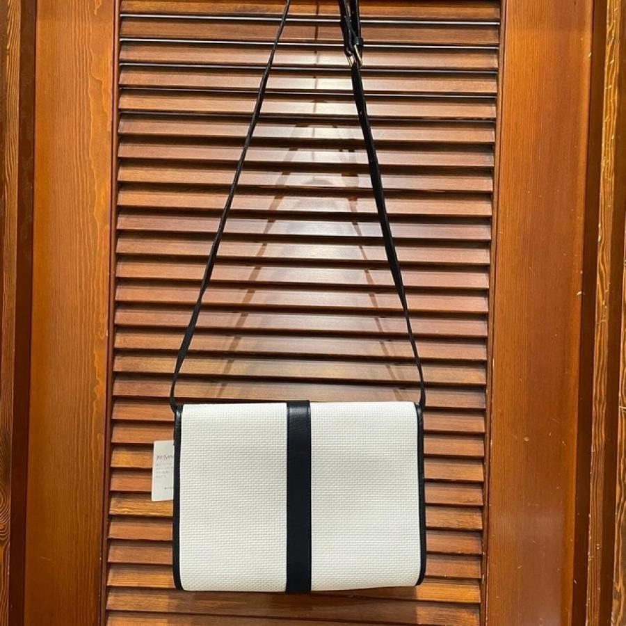 vintage YVES SAINT LAURENT(イヴ・サンローラン）ショルダーバッグ