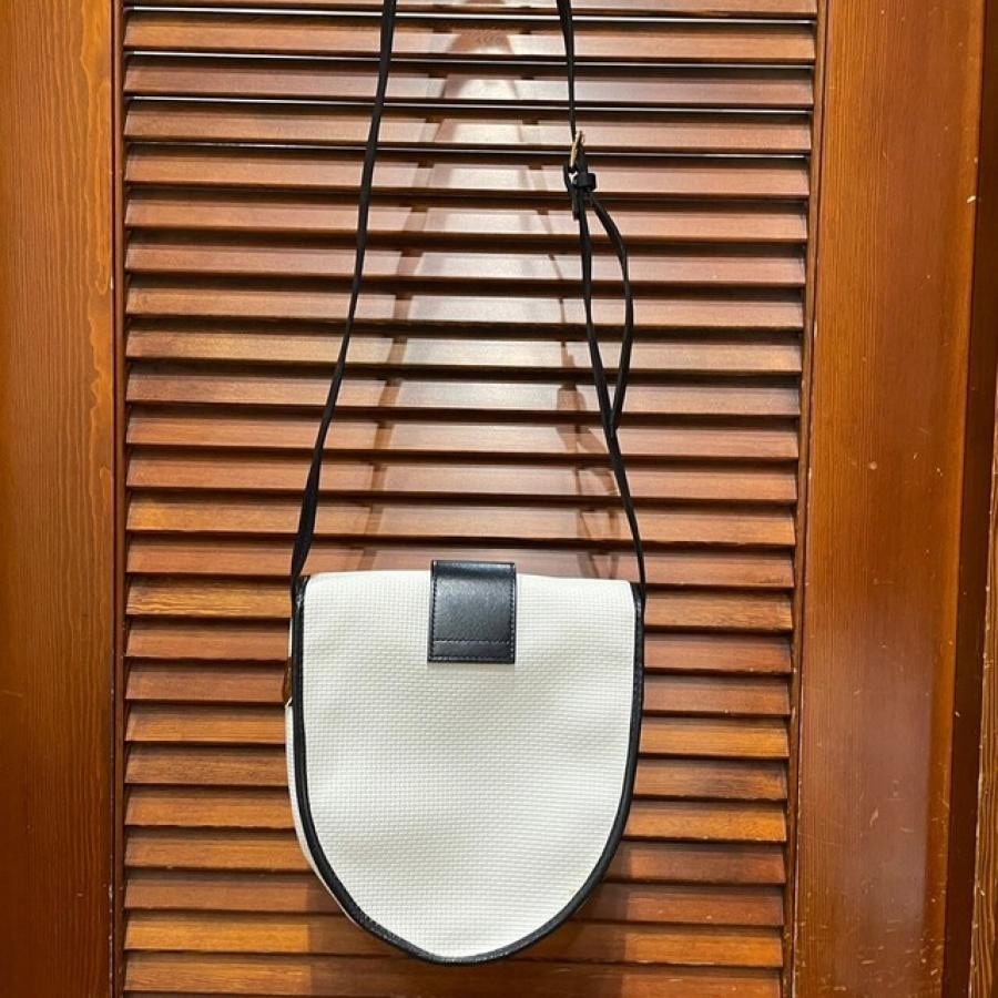 vintage YVES SAINT LAURENT(イヴ・サンローラン）ショルダーバッグ