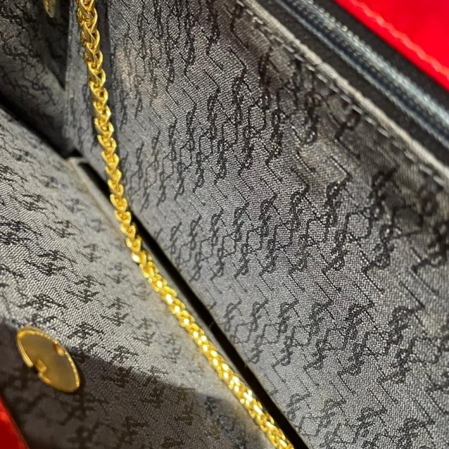 vintage YVES SAINT LAURENT(イヴ・サンローラン）ショルダーバッグ