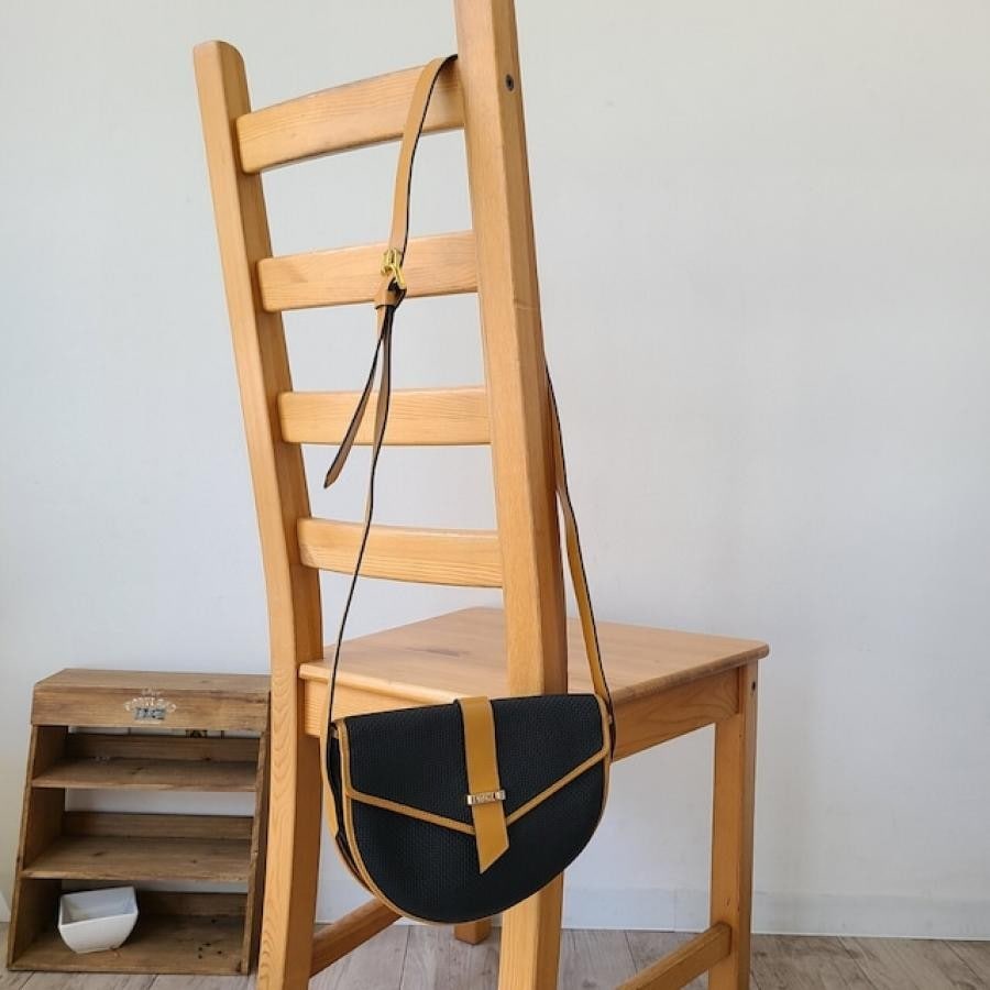 vintage YVES SAINT LAURENT(イヴ・サンローラン）ショルダーバッグ