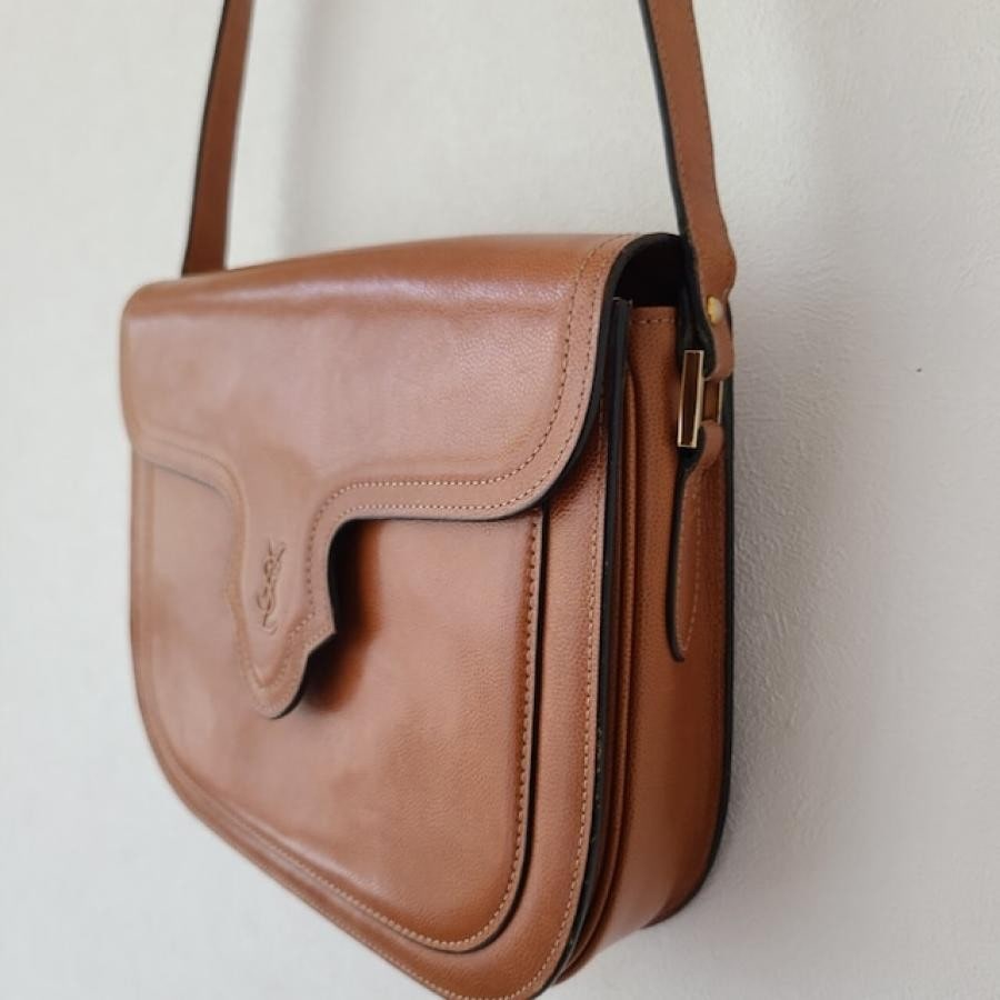vintage YVES SAINT LAURENT(イヴ・サンローラン）ショルダーバッグ