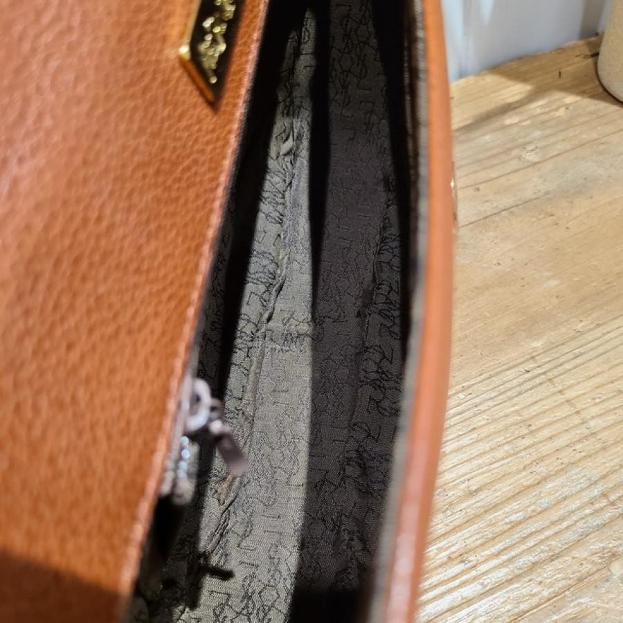 vintage YVES SAINT LAURENT(イヴ・サンローラン）ショルダーバッグ