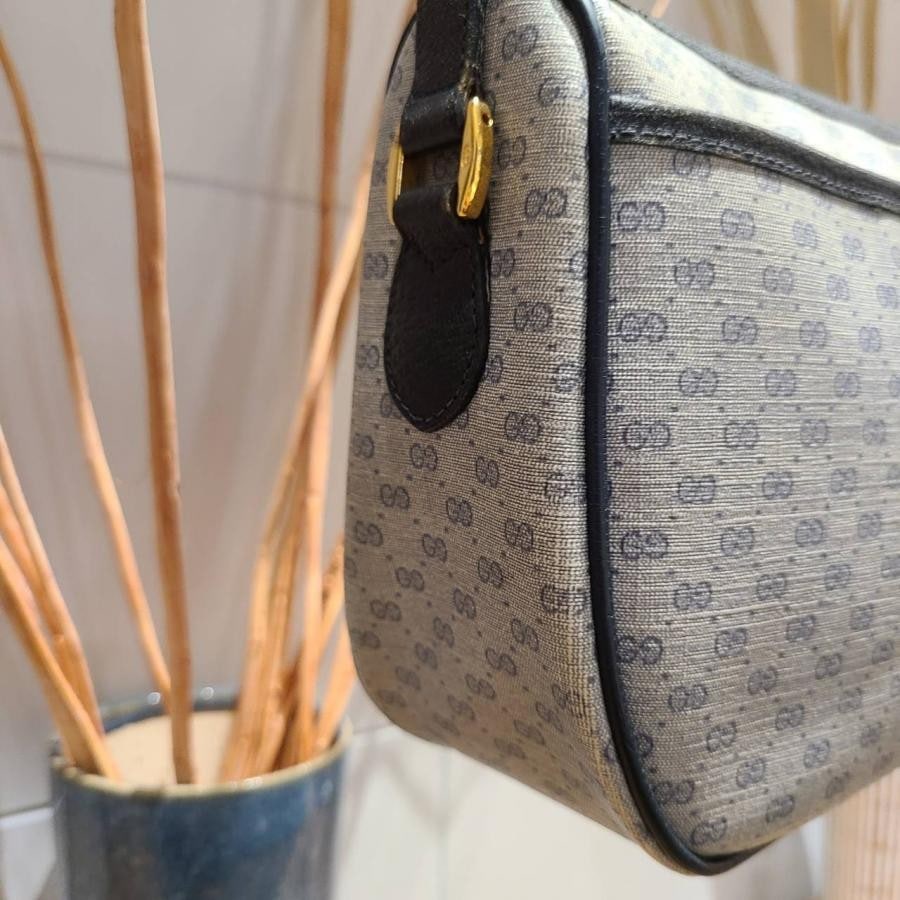 vintage GUCCI〈ヴィンテージグッチ〉ショルダーバッグ