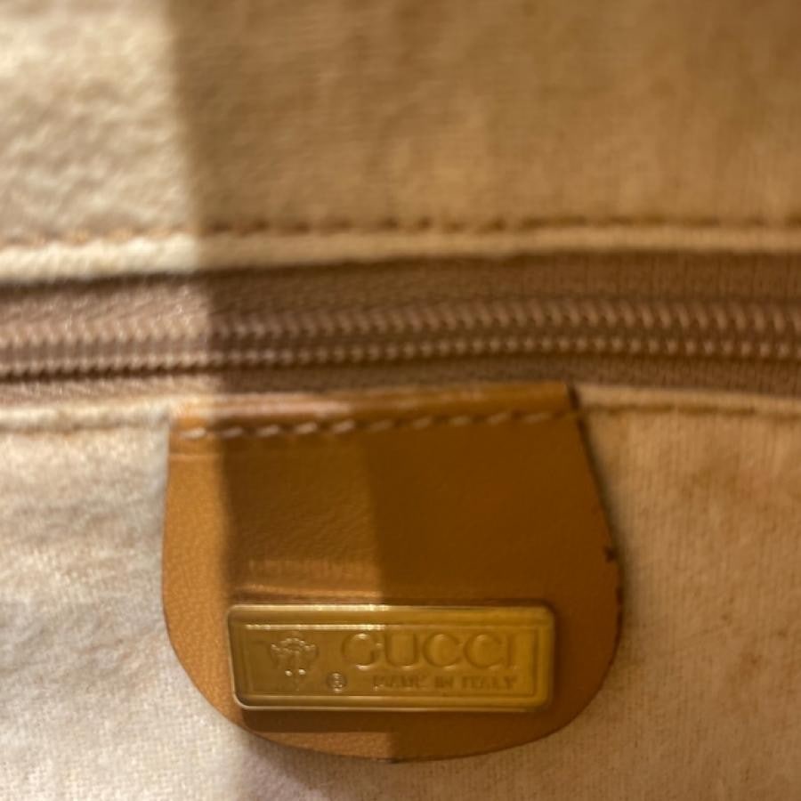 vintage GUCCI〈ヴィンテージグッチ〉ショルダーバッグ
