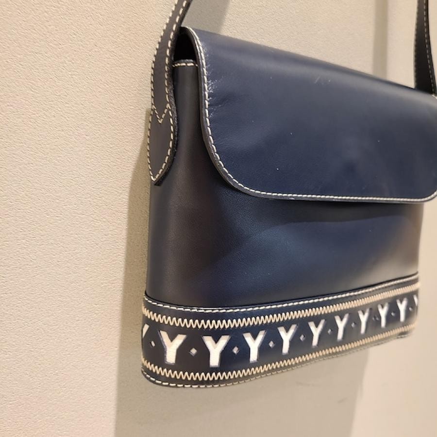 vintage YVES SAINT LAURENT(イヴ・サンローラン）ショルダーバッグ