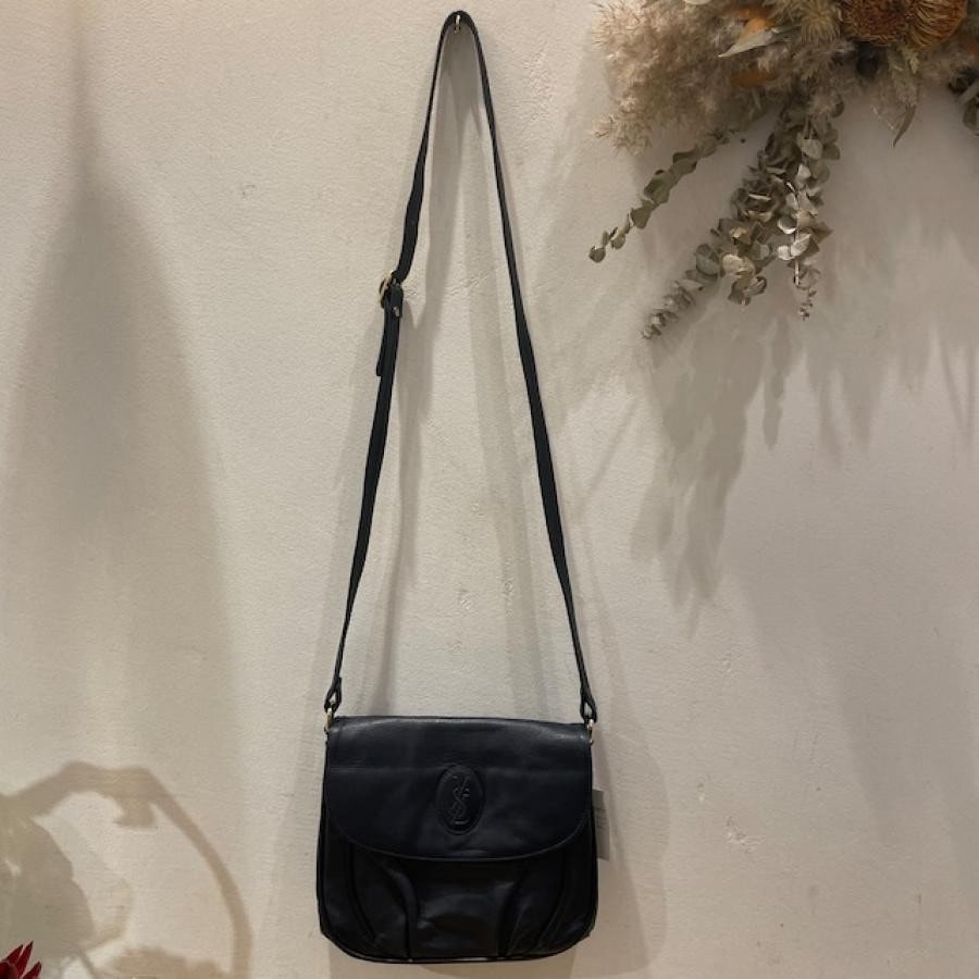 vintage YVES SAINT LAURENT(イヴ・サンローラン）ショルダーバッグ