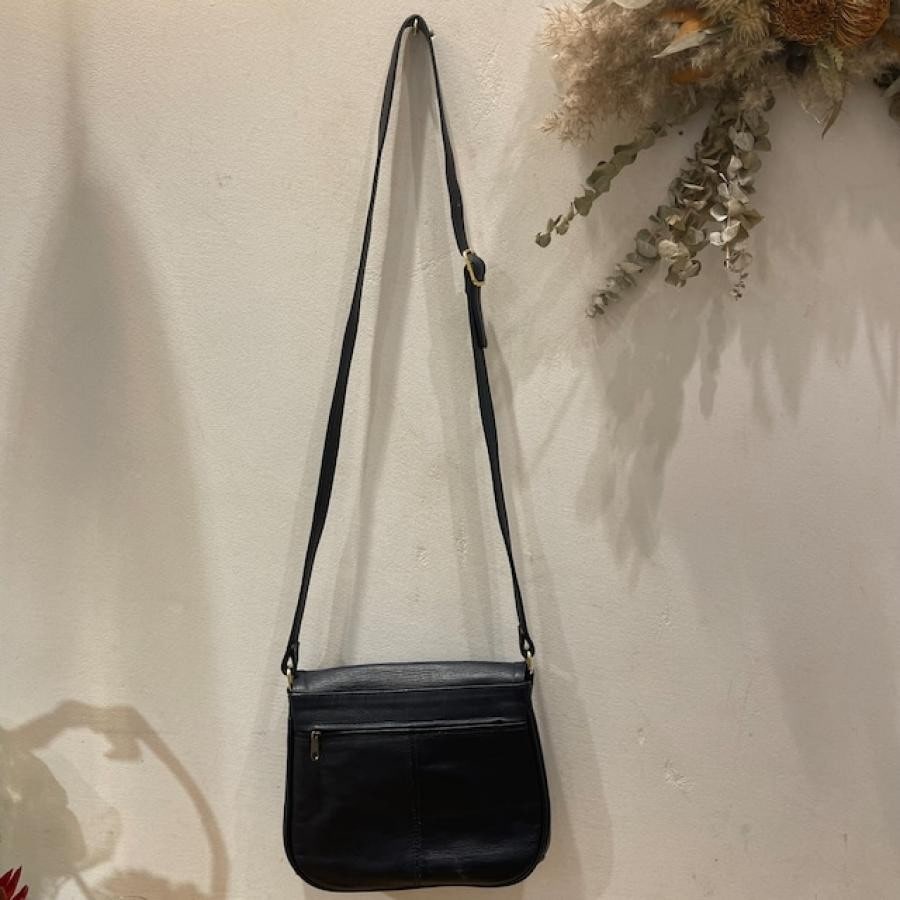 vintage YVES SAINT LAURENT(イヴ・サンローラン）ショルダーバッグ