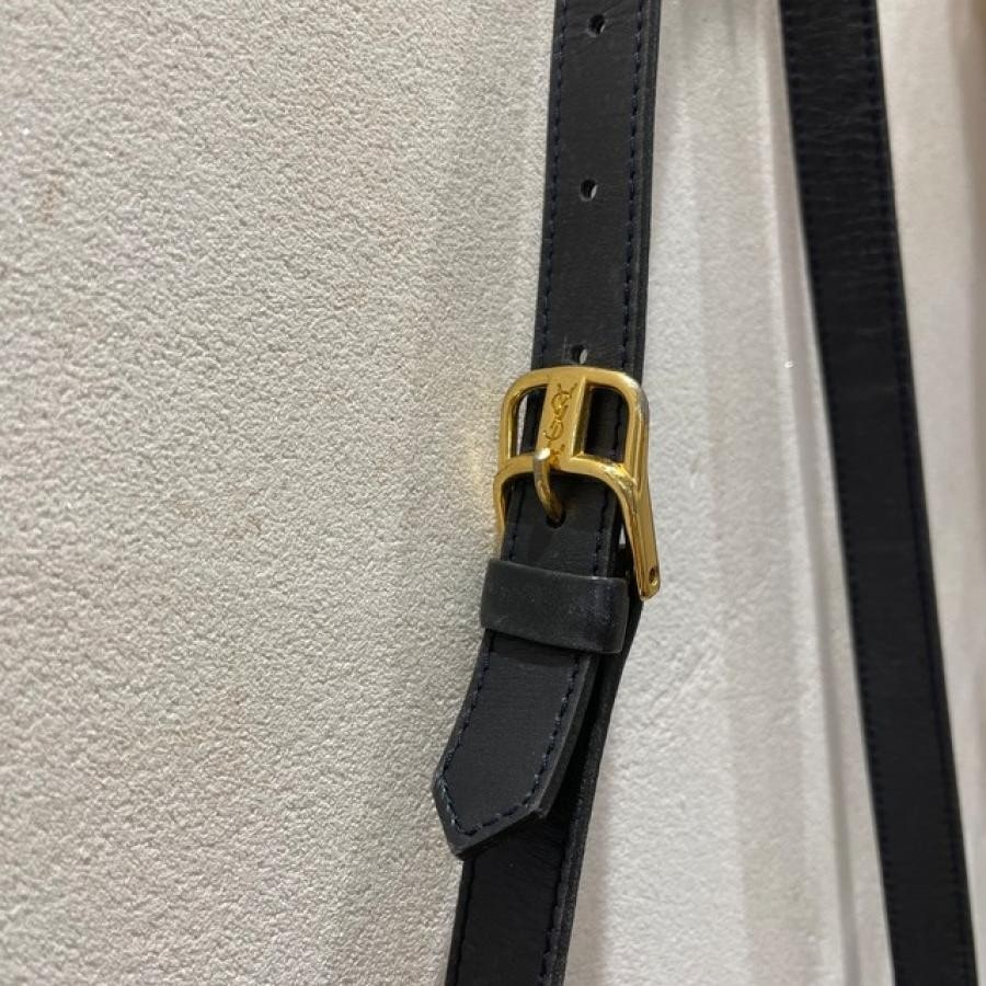 vintage YVES SAINT LAURENT(イヴ・サンローラン）ショルダーバッグ
