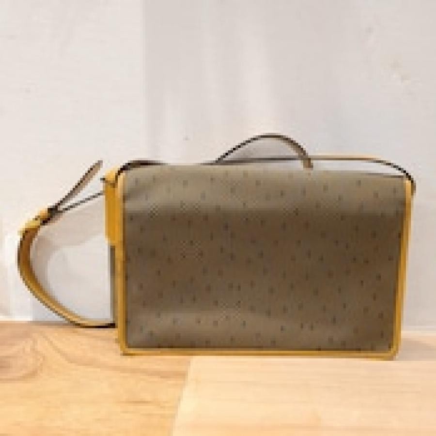 vintage YVES SAINT LAURENT(イヴ・サンローラン）ショルダーバッグ