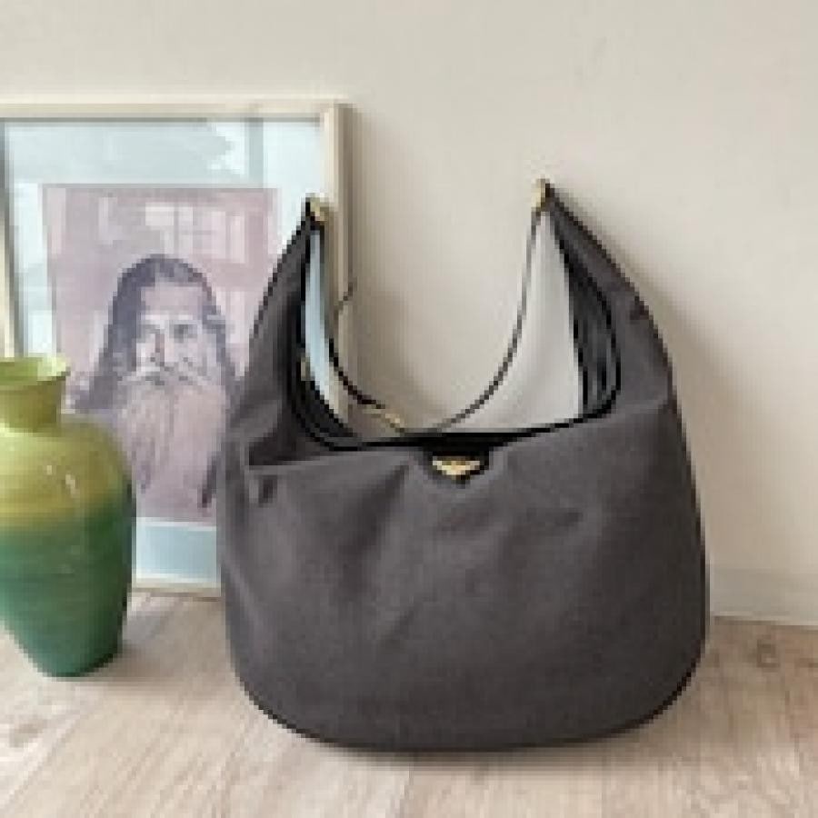 vintage YVES SAINT LAURENT 〈ヴィンテージ イヴ・サンローラン〉ショルダーバッグ