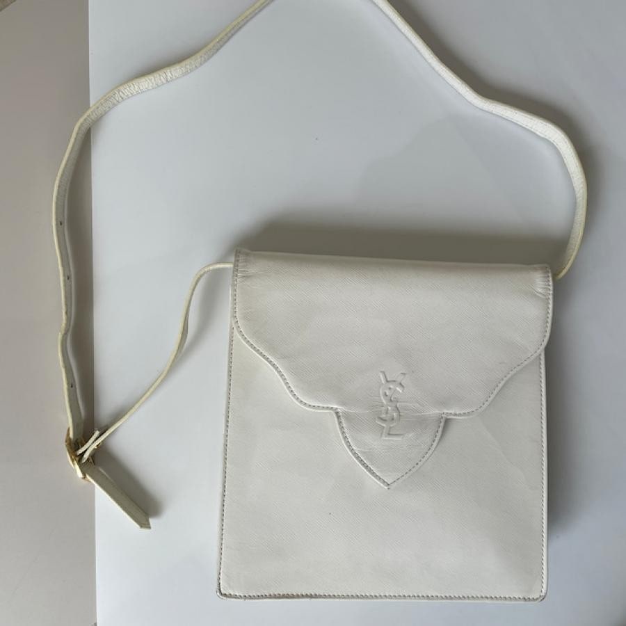 vintage YVES SAINT LAURENT(イヴ・サンローラン）ショルダーバッグ