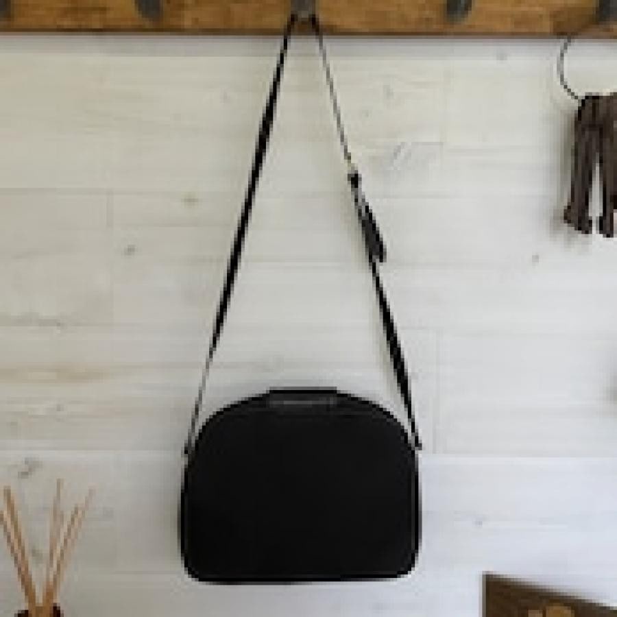 vintage YVES SAINT LAURENT(イヴ・サンローラン）ショルダーバッグ